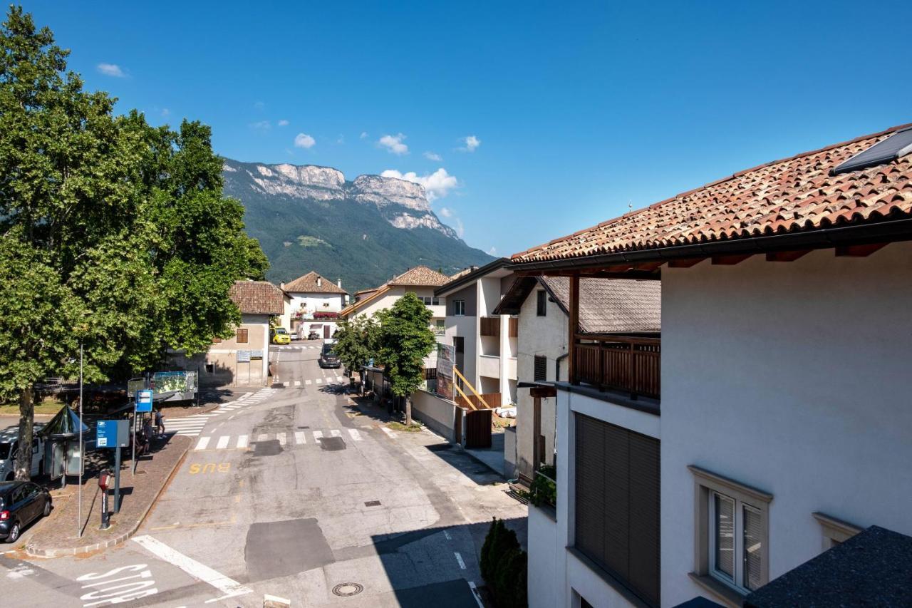 Luisl Hof - Apartment Pomum Cornaiano Luaran gambar